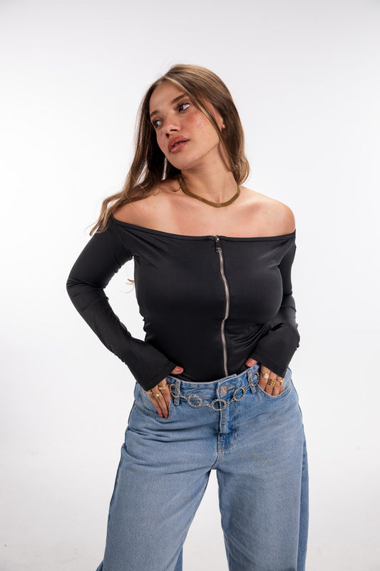 Zip Off-Shoulder