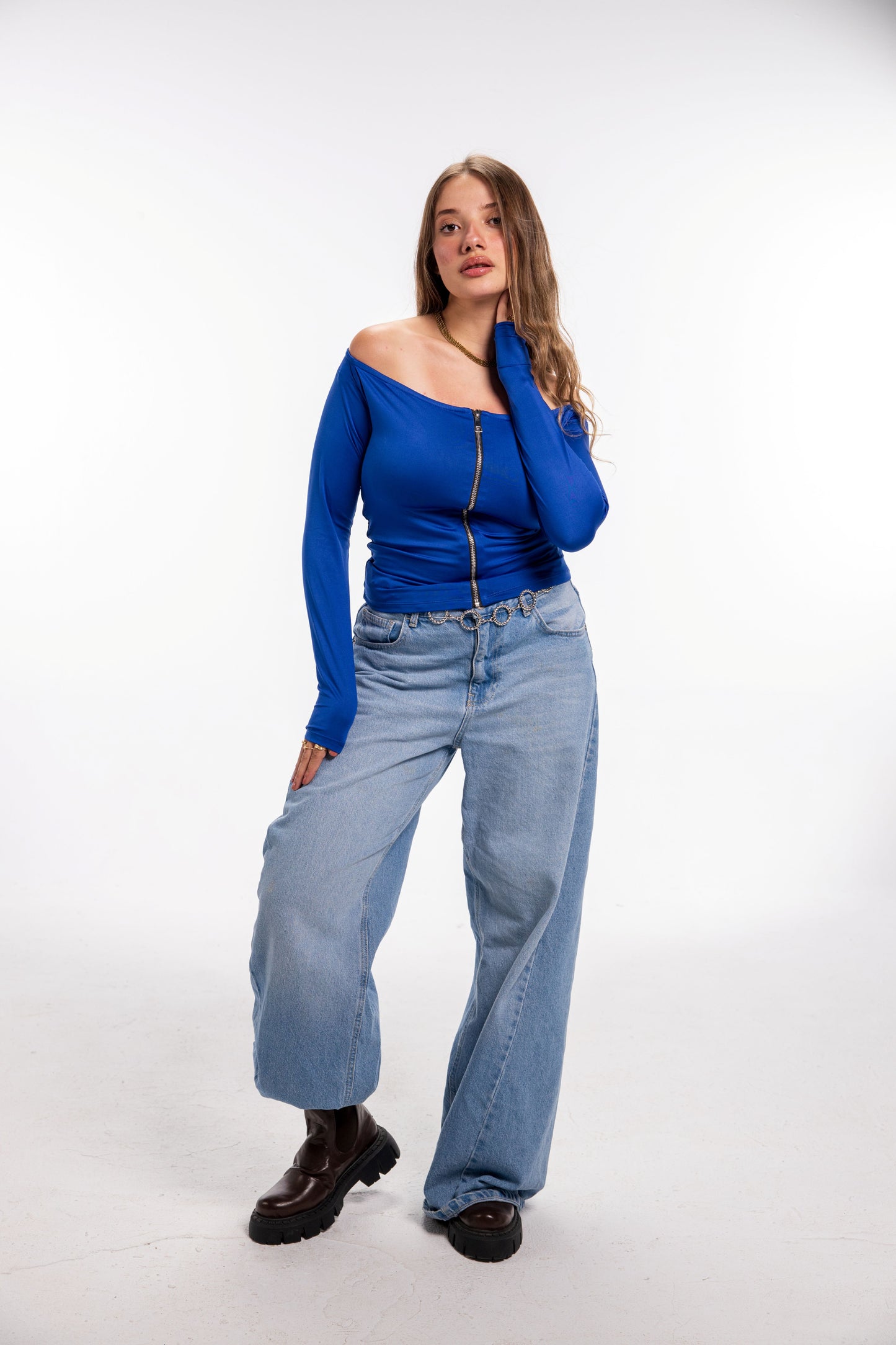 Zip Off-Shoulder